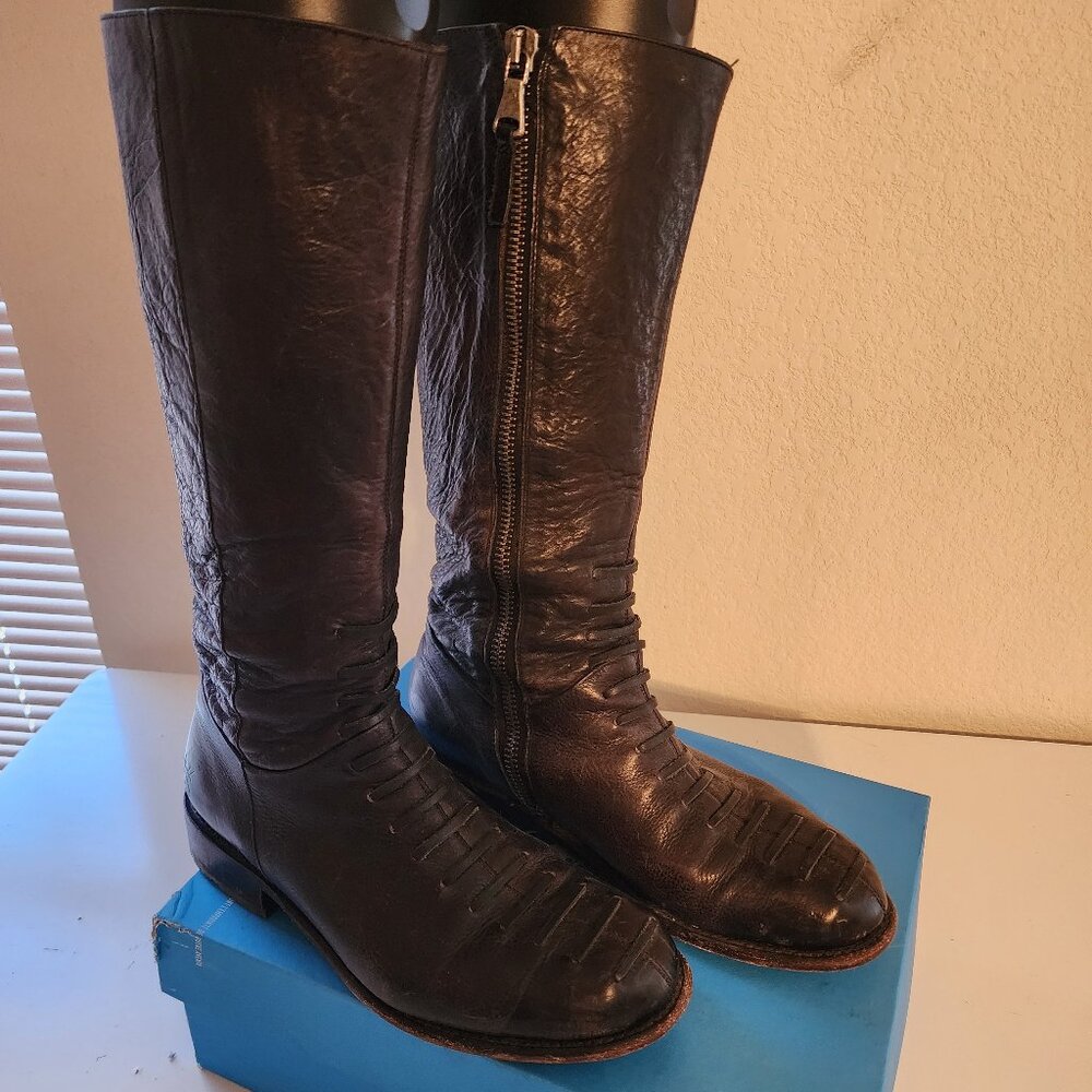 𝅺RARE 🔥 SIZE 12 JOHN FLUEVOG Living 2.0 Emilie Black Tall Boot with faux laces